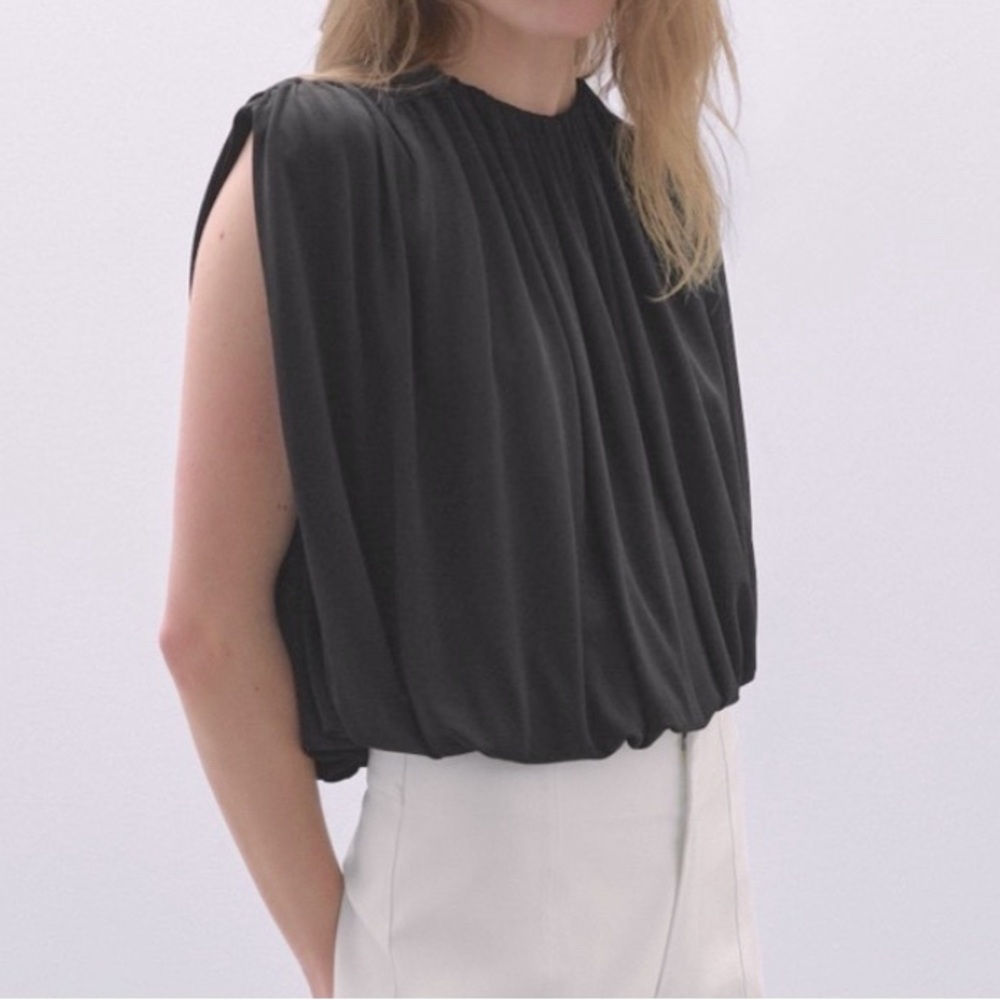 MASSIMO DUTTI STUDIO M NWT Women's Balloon Top | Round Neck, Sleeveless | Black